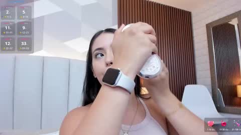 Snapshot of julietasantos__ chatting on November 6, 6:42 pm Julieta Santos online show from November 6, 6:42 pm