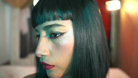 julietawinona online show from April 21, 2:01 pm