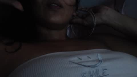 Snapshot of julietaxoxo_ chatting on December 18, 9:32 pm Julieta online show from December 18, 9:32 pm