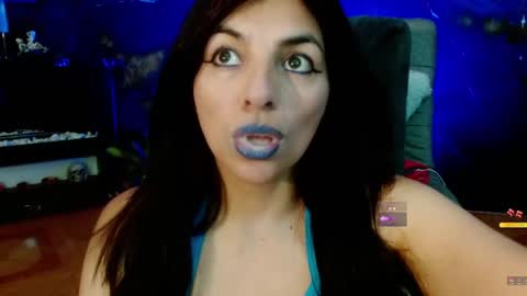 Snapshot of julieth_sex1 chatting on June 6, 8:52 am online show from June 6, 8:52 am