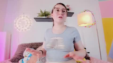 Snapshot of julietha_bianco_ chatting on March 1, 4:44 pm Julietha  online show from March 1, 4:44 pm