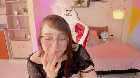 Snapshot of julietha_bianco_ chatting on March 11, 4:07 pm Julietha  online show from March 11, 4:07 pm