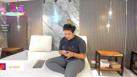 Julietha online show from June 20, 2:36 am