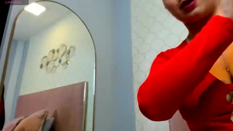   online show from February 4, 8:14 pm