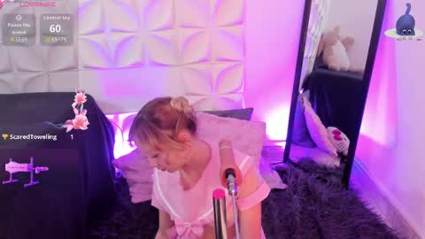 Julieth online show from October 28, 8:11 pm