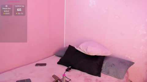 Julieth online show from April 10, 9:08 pm