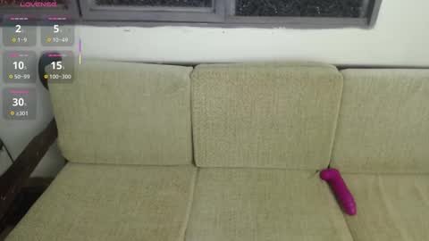 juliethserna online show from November 21, 4:55 am