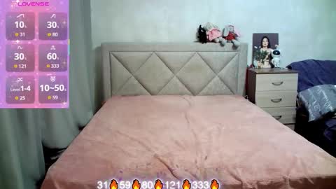 Julietkitty online show from February 15, 8:24 am