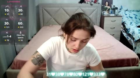 Snapshot of julietkalen chatting on May 21, 4:30 am Julietkitty online show from May 21, 4:30 am