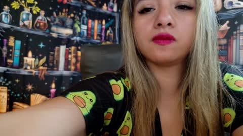 Julietta Jackson online show from December 26, 7:05 pm