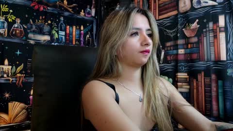 Julietta Jackson online show from December 27, 7:46 pm