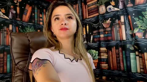 Julietta Jackson online show from January 23, 3:05 am