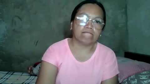 juliett online show from April 15, 7:04 am