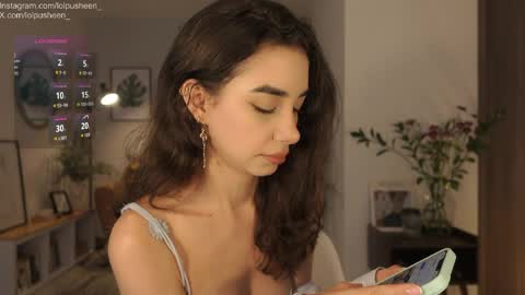 Juliette Dee online show from March 27, 9:25 pm