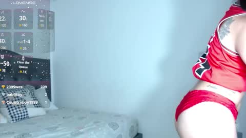 juliette online show from December 18, 5:26 am