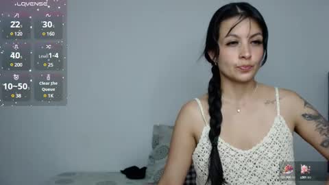 juliette online show from December 23, 4:55 am