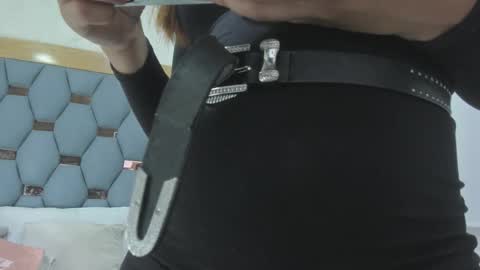 juliette_pretty_ online show from November 23, 7:02 pm