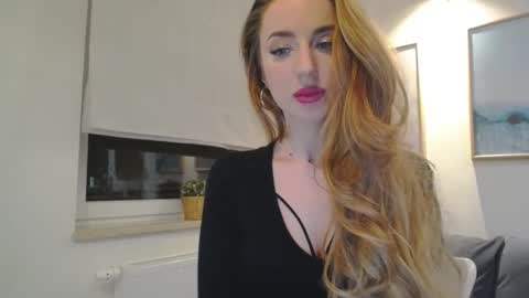 JulietteSensual online show from February 9, 10:00 pm