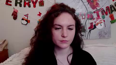 Julia online show from December 18, 1:28 pm