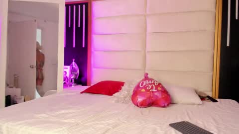 Juli online show from March 3, 1:06 pm