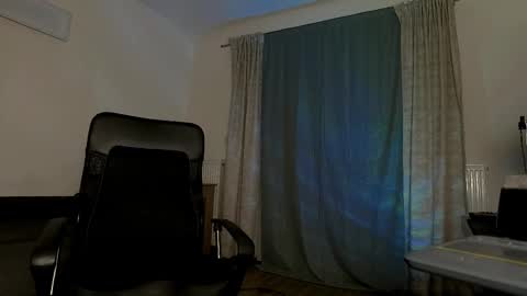 JULiUS   online show from February 23, 9:37 pm