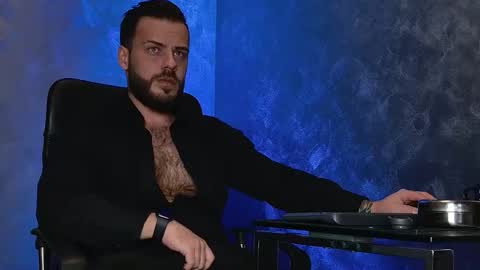 JULiUS   online show from December 15, 8:46 pm