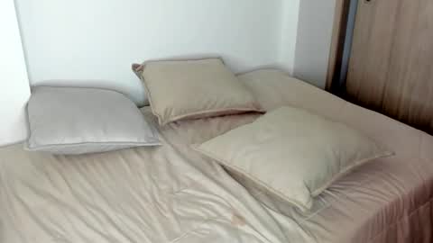 july_correa online show from March 11, 10:38 pm