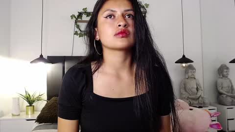 Snapshot of july_gh chatting on December 7, 3:52 pm Julietha  online show from December 7, 3:52 pm