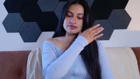 Julietha  online show from January 17, 9:07 pm