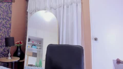 july_quinzel online show from March 31, 3:30 am