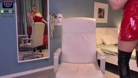 Julya Mistress online show from January 17, 9:49 am