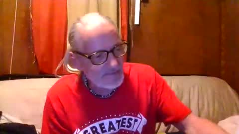 julysommers online show from April 25, 3:53 am