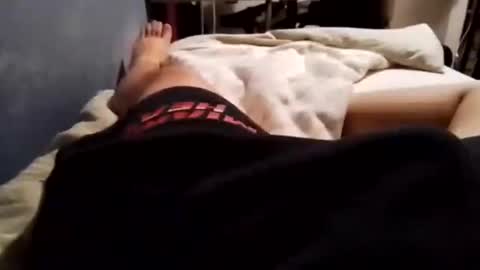 Snapshot of jumezee chatting on January 2, 1:30 pm Asian office boy online show from January 2, 1:30 pm