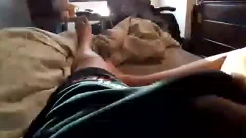 Snapshot of jumezee chatting on January 18, 8:52 am Asian office boy online show from January 18, 8:52 am