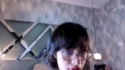 Snapshot of junecollins chatting on February 6, 9:18 pm junecollins online show from February 6, 9:18 pm