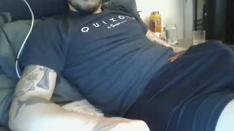 junglemanpat online show from February 15, 4:09 am