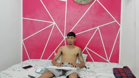 junior_bigcock3 online show from November 22, 8:08 pm