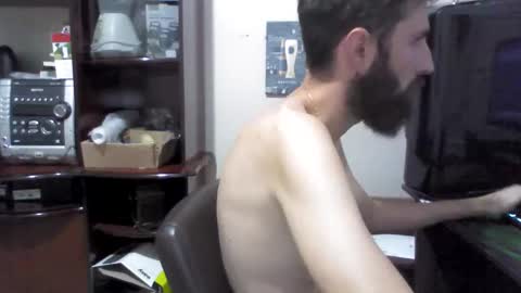 Snapshot of juniorextr_18_ chatting on January 24, 11:34 pm juniorextr_18_ online show from January 24, 11:34 pm