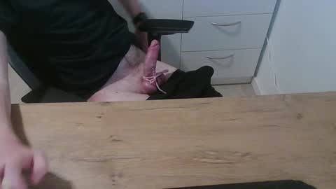 junk2711 online show from February 3, 3:49 pm