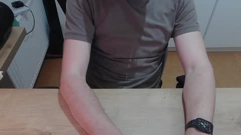 junk2711 online show from March 2, 3:52 pm