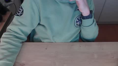 junk2711 online show from March 14, 6:02 pm