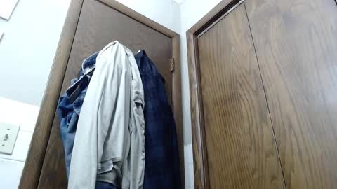 Snapshot of junk_yard_dog chatting on February 10, 12:50 pm Dave online show from February 10, 12:50 pm