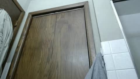 Snapshot of junk_yard_dog chatting on March 10, 12:59 pm Dave online show from March 10, 12:59 pm