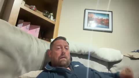 Junky online show from April 29, 9:32 pm