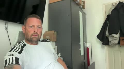 Snapshot of junky345 chatting on June 20, 1:14 pm Junky online show from June 20, 1:14 pm