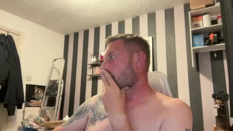 Snapshot of junky345 chatting on July 18, 8:34 pm Junky online show from July 18, 8:34 pm
