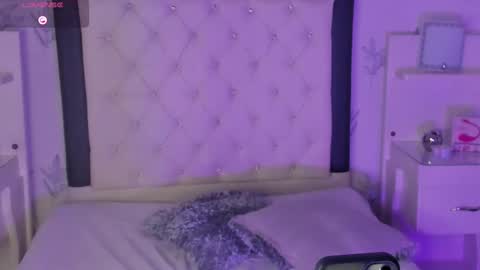 Snapshot of junosomnum chatting on February 5, 11:39 pm junosomnum online show from February 5, 11:39 pm