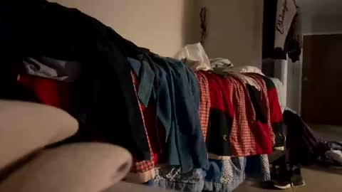 junosphboi online show from November 21, 5:06 am