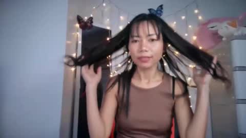 junovaughn online show from October 1, 1:33 am