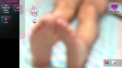 jupiter_3333 online show from April 12, 3:00 am